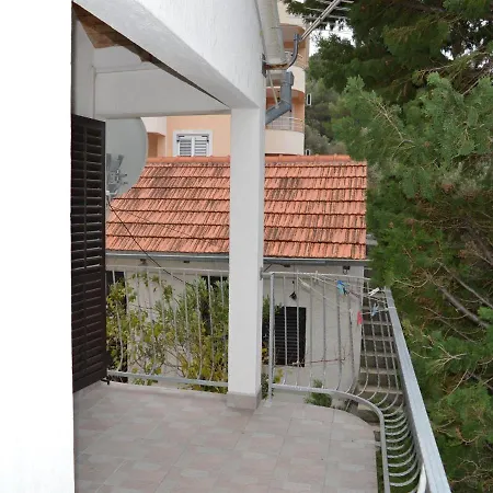 Biba Ille-ilic 3*