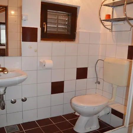 Biba Ille-ilic Guest house Betina (Sibenik-Knin)